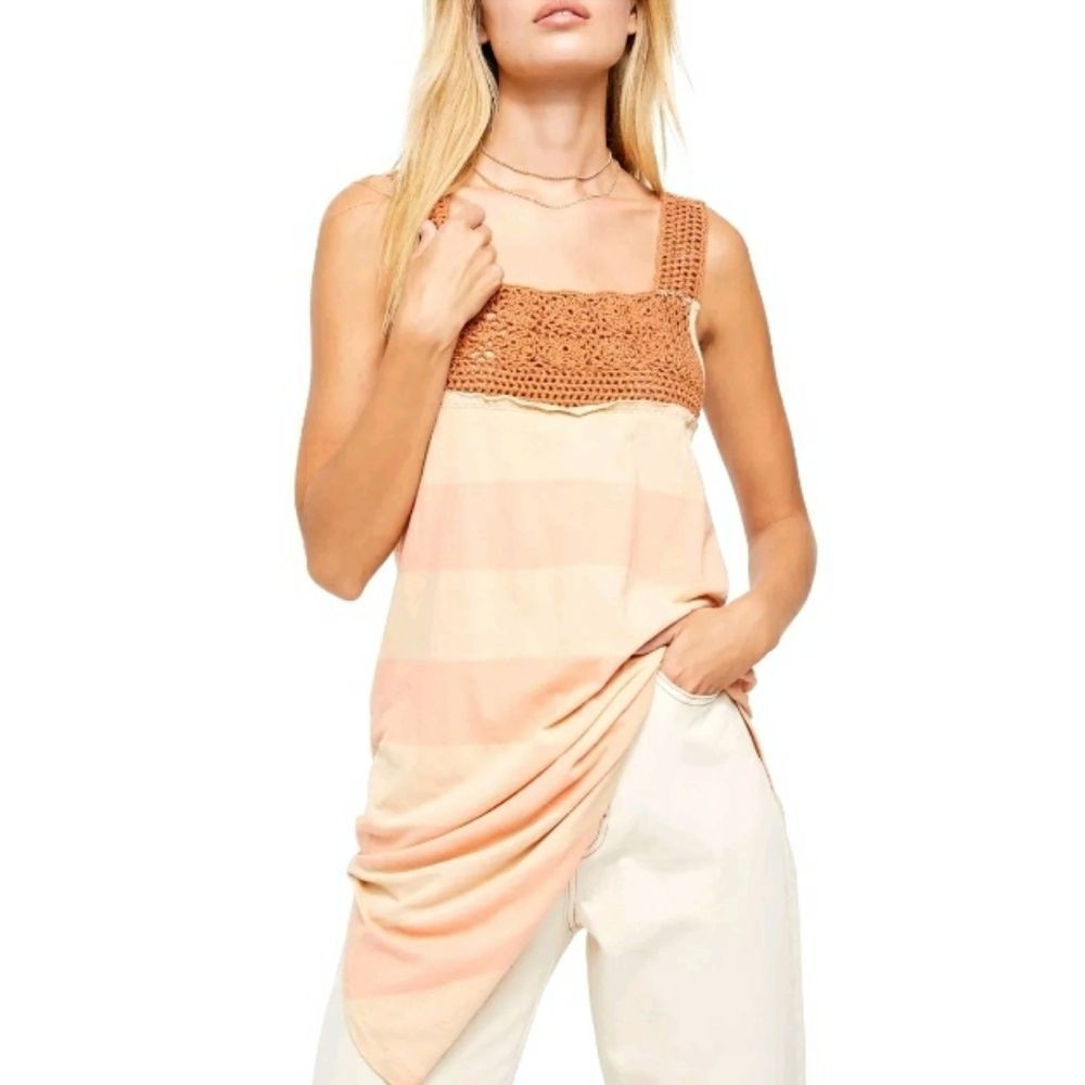 🎀Clearance🎀 NWT FREE PEOPLE TUNIC FLOWY TOP - Picture 2 of 3